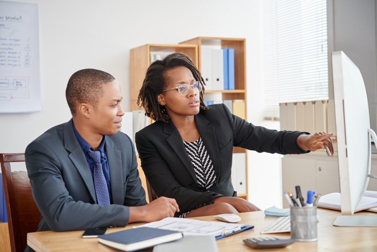 What is CRM? – How Do I Choose the Right CRM Solution?