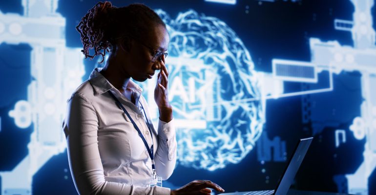 5 Advantages of Outsourcing your business IT to Snapnet